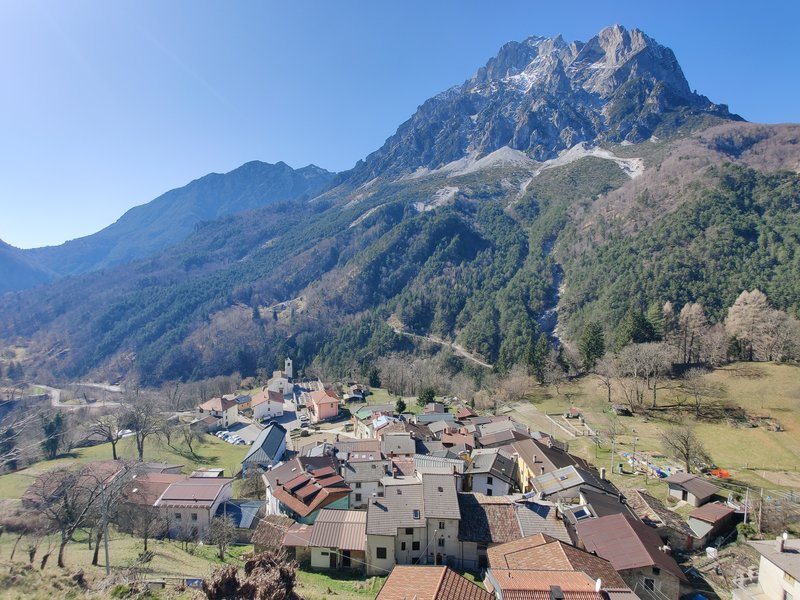 Dordolla dall'alto