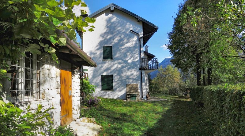 Resiutta_Borgo_Cros_Scorcio..jpg
