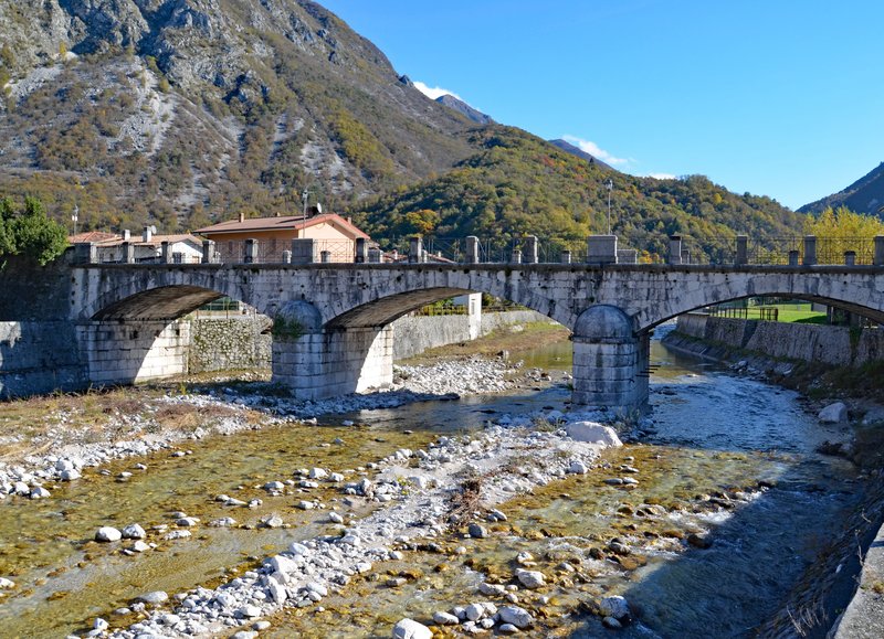 Venzonassa_torrente.jpg