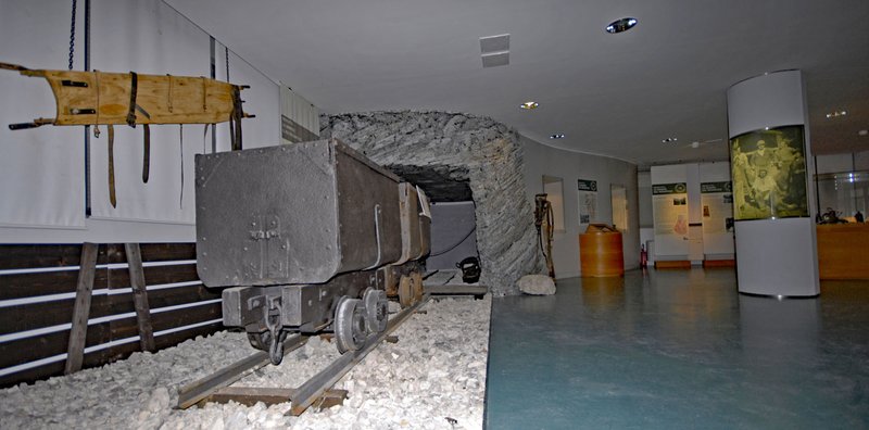 mostra_miniera.jpg